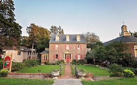 Cedars Bed And Breakfast